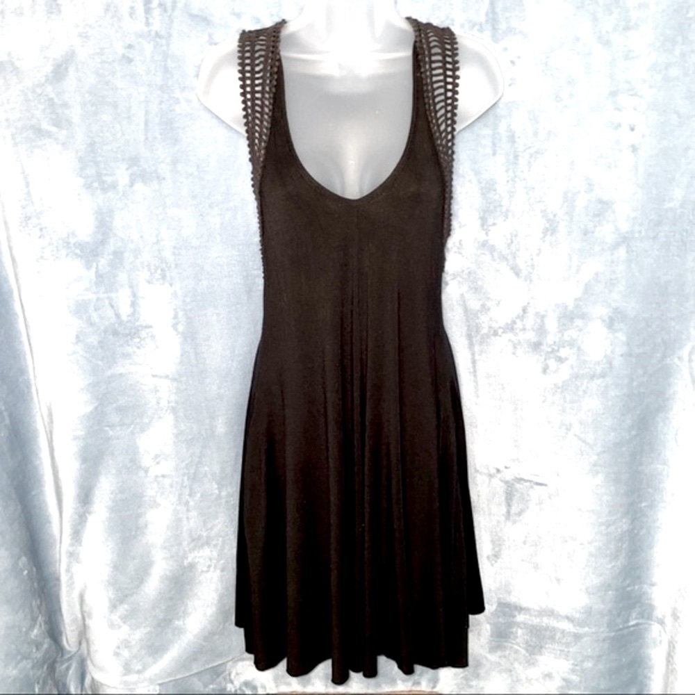 EUC Robin Piccone crochet black racer-back sleeveless flare dress w/ shelf bra